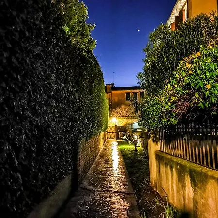Dorsoduro Venice Apartment Exterior photo